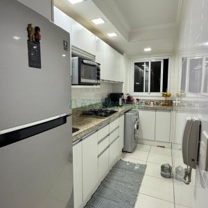 Apartamento com 66m², 2 dormitórios, 1 vaga, no bairro Kayser em Caxias do Sul para Comprar