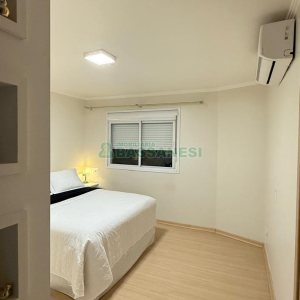 Apartamento com 66m², 2 dormitórios, 1 vaga, no bairro Kayser em Caxias do Sul para Comprar
