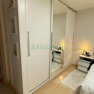 Apartamento com 66m², 2 dormitórios, 1 vaga, no bairro Kayser em Caxias do Sul para Comprar