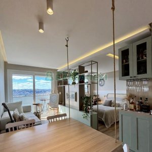 Apartamento com 58m², 1 dormitório, 1 vaga, no bairro Santa Catarina em Caxias do Sul para Comprar