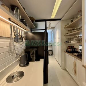 Apartamento com 58m², 1 dormitório, 1 vaga, no bairro Santa Catarina em Caxias do Sul para Comprar
