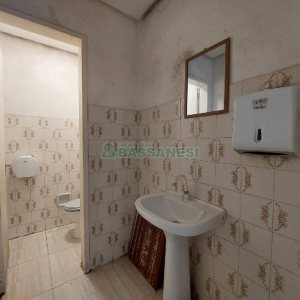 Loja com 160m², no bairro Santa Catarina em Caxias do Sul para Alugar