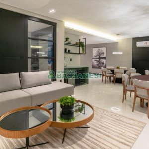 Apto Mobiliado com 164m², 3 dormitórios, 2 vagas, no bairro Madureira em Caxias do Sul para Alugar