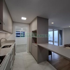 Apto Mobiliado com 164m², 3 dormitórios, 2 vagas, no bairro Madureira em Caxias do Sul para Alugar