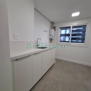 Apto Mobiliado com 164m², 3 dormitórios, 2 vagas, no bairro Madureira em Caxias do Sul para Alugar