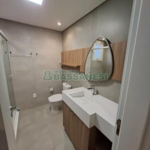 Apto Mobiliado com 164m², 3 dormitórios, 2 vagas, no bairro Madureira em Caxias do Sul para Alugar