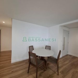 Apto Mobiliado com 164m², 3 dormitórios, 2 vagas, no bairro Madureira em Caxias do Sul para Alugar