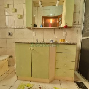 Casa Mobiliada com 150m², 3 dormitórios, 2 vagas, no bairro Cidade Nova em Caxias do Sul para Alugar ou Comprar