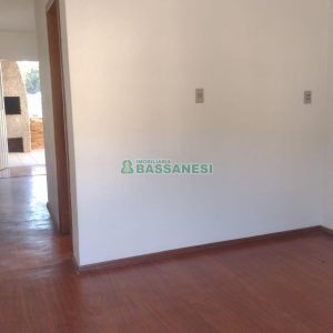 Casa com 170m², 2 dormitórios, 1 vaga, no bairro Marechal Floriano em Caxias do Sul para Comprar
