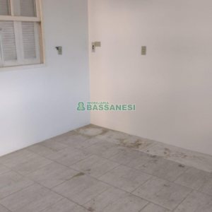 Casa com 170m², 2 dormitórios, 1 vaga, no bairro Marechal Floriano em Caxias do Sul para Comprar