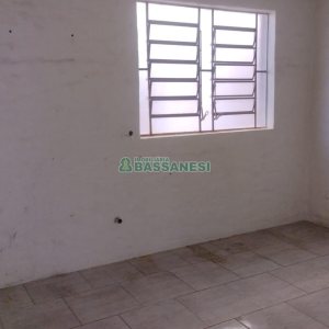 Casa com 170m², 2 dormitórios, 1 vaga, no bairro Marechal Floriano em Caxias do Sul para Comprar