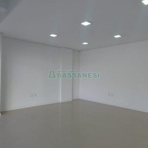 Loja com 98m², no bairro Diamantino em Caxias do Sul para Alugar