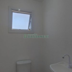 Loja com 98m², no bairro Diamantino em Caxias do Sul para Alugar