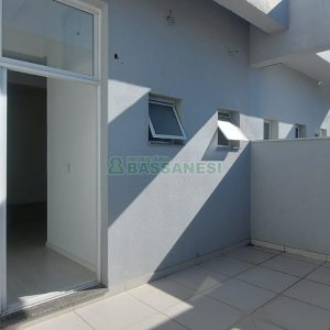 Loja com 98m², no bairro Diamantino em Caxias do Sul para Alugar