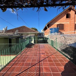 Casa com 98m², 2 dormitórios, no bairro Jardim América em Caxias do Sul para Alugar
