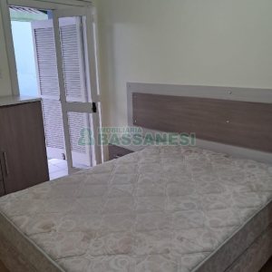 Sobrado com 86m², 3 dormitórios, 1 vaga, no bairro Cristo Redentor em Caxias do Sul para Comprar