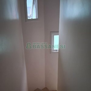 Sobrado com 86m², 3 dormitórios, 1 vaga, no bairro Cristo Redentor em Caxias do Sul para Comprar