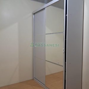 Sobrado com 86m², 3 dormitórios, 1 vaga, no bairro Cristo Redentor em Caxias do Sul para Comprar