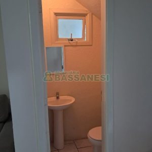 Sobrado com 86m², 3 dormitórios, 1 vaga, no bairro Cristo Redentor em Caxias do Sul para Comprar