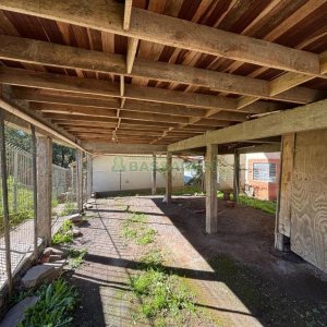 Casa com 63m², 3 dormitórios, 2 vagas, no bairro Charqueadas em Caxias do Sul para Comprar