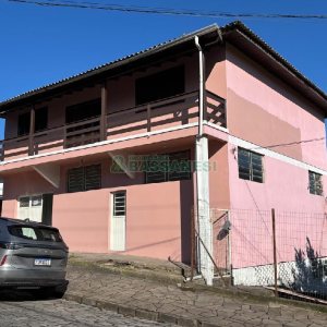 Loja com 71m², 1 vaga, no bairro Charqueadas em Caxias do Sul para Alugar