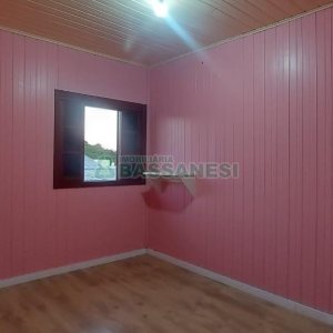 Casa com 88m², 3 dormitórios, 2 vagas, no bairro Cidade Nova em Caxias do Sul para Alugar