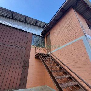 Pavilhão com 400m², no bairro Salgado Filho em Caxias do Sul para Alugar