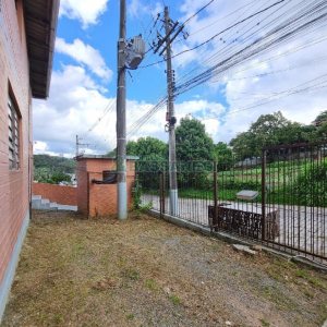 Pavilhão com 400m², no bairro Salgado Filho em Caxias do Sul para Alugar