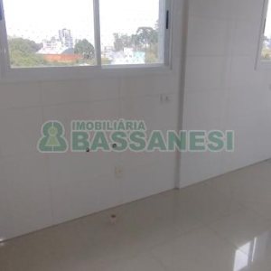 Apartamento com 72m², 2 dormitórios, 1 vaga, no bairro Medianeira em Caxias do Sul para Comprar