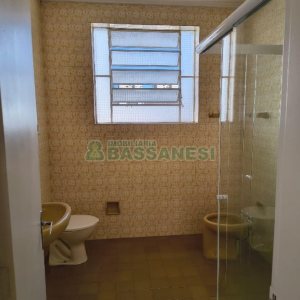 Apartamento com 80m², 2 dormitórios, 1 vaga, no bairro Nossa Senhora de Lourdes em Caxias do Sul para Alugar ou Comprar