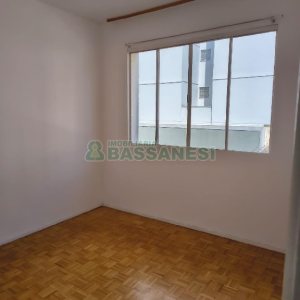 Apartamento com 80m², 2 dormitórios, 1 vaga, no bairro Nossa Senhora de Lourdes em Caxias do Sul para Alugar ou Comprar