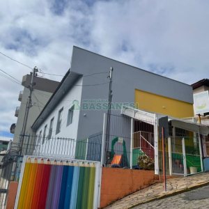 Casa Comercial com 440m², no bairro Rio Branco em Caxias do Sul para Comprar