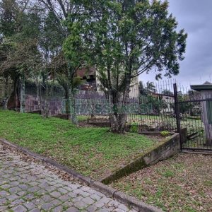 Terreno com 723m², no bairro Santa Catarina em Caxias do Sul para Comprar