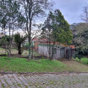 Terreno com 723m², no bairro Santa Catarina em Caxias do Sul para Comprar