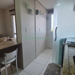 Apartamento com 57m², 2 dormitórios, 1 vaga, no bairro Santa Lúcia em Caxias do Sul para Comprar