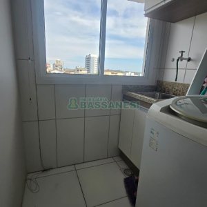 Apartamento com 57m², 2 dormitórios, 1 vaga, no bairro Santa Lúcia em Caxias do Sul para Comprar