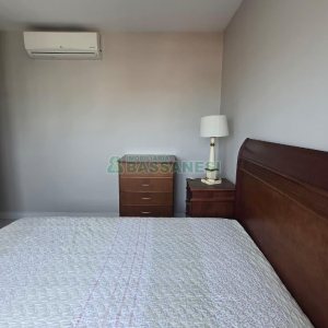 Apartamento com 57m², 2 dormitórios, 1 vaga, no bairro Santa Lúcia em Caxias do Sul para Comprar