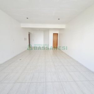 Sala com 42m², no bairro Lourdes em Caxias do Sul para Comprar