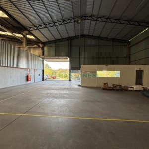 Pavilhão com 1200m², no bairro São Luiz em Caxias do Sul para Alugar