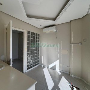 Sala com 35m², no bairro São Pelegrino em Caxias do Sul para Alugar