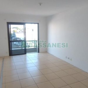Apartamento com 81m², 2 dormitórios, 1 vaga, no bairro Santa Lúcia em Caxias do Sul para Comprar