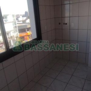 Apartamento com 81m², 2 dormitórios, 1 vaga, no bairro Santa Lúcia em Caxias do Sul para Comprar