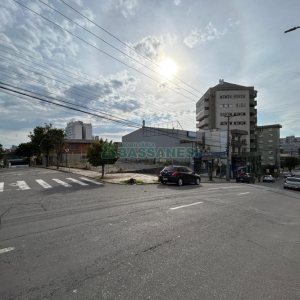 Terreno com 375m², no bairro São Pelegrino em Caxias do Sul para Alugar ou Comprar