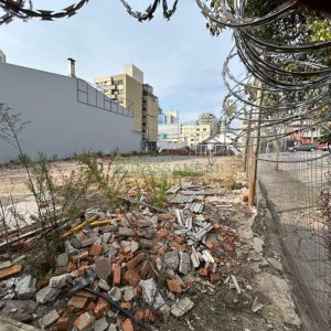 Terreno com 375m², no bairro São Pelegrino em Caxias do Sul para Alugar ou Comprar