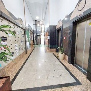 Sala com 88m², no bairro Lourdes em Caxias do Sul para Comprar