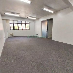 Sala com 88m², no bairro Lourdes em Caxias do Sul para Comprar