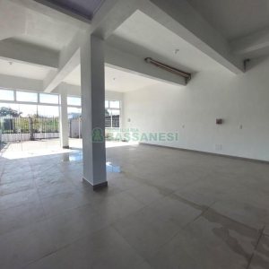 Loja com 100m², no bairro São Ciro em Caxias do Sul para Alugar