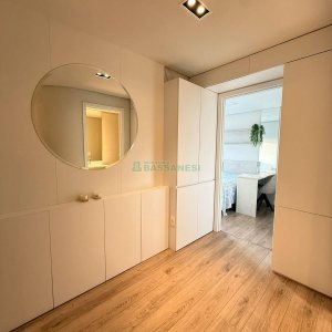Apto Mobiliado com 85m², 2 dormitórios, 2 vagas, no bairro Exposição em Caxias do Sul para Alugar