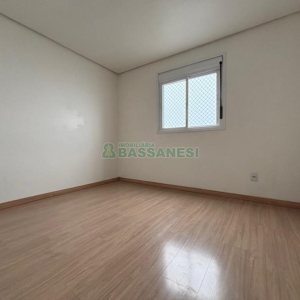 Apartamento com 68m², 2 dormitórios, 1 vaga, no bairro Vila Verde em Caxias do Sul para Alugar