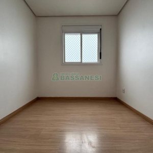 Apartamento com 68m², 2 dormitórios, 1 vaga, no bairro Vila Verde em Caxias do Sul para Alugar